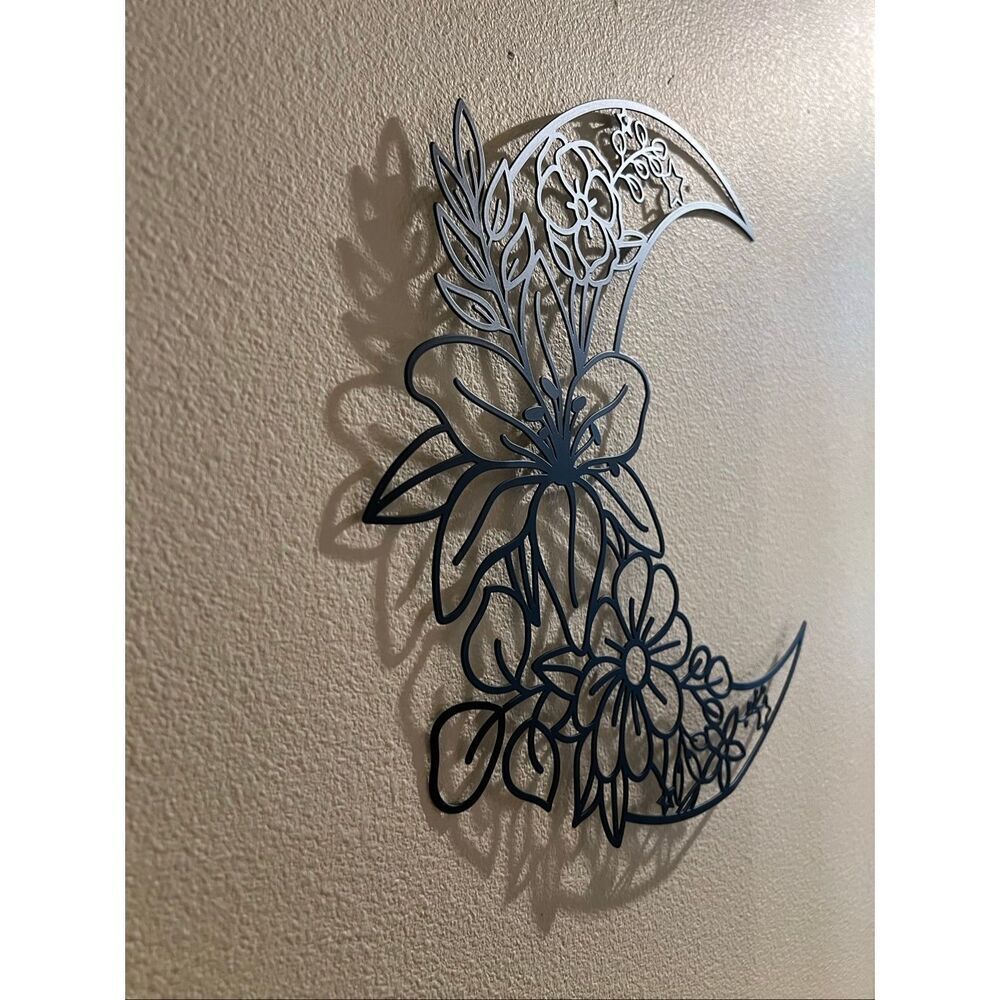 Black Metal Crescent Moon Stars Floral Lily Wall Decoration - Picture 5 of 6